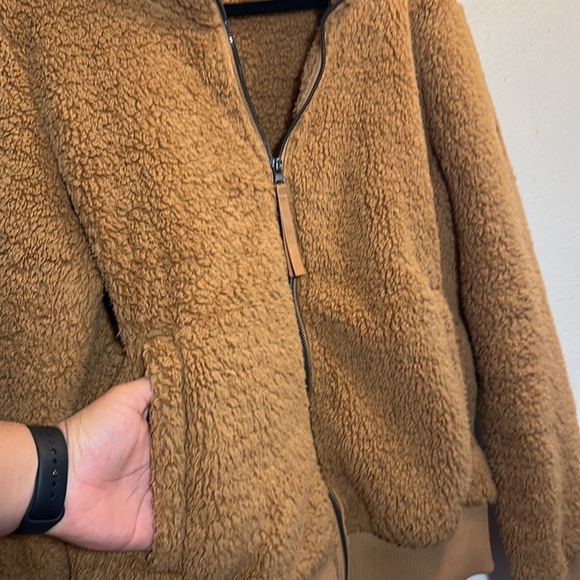 Free country sweater :) - Picture 3 of 6